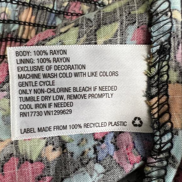 Wild Fable Women's Black Floral Sleeveless Button-Front Romper - Size XS - NWT - Picture 9 of 9